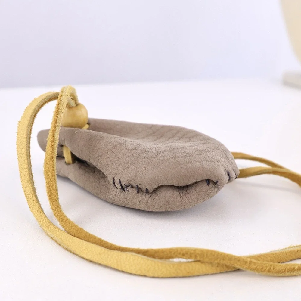 Vintage Hand Stitched Leather Medicine Bag Necklace Drawstring Pouch Wood 16